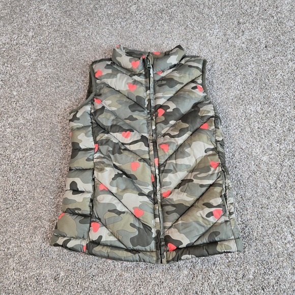 Gap Kids Camo Heart Puffer Vest Quilted Green Camouflage Print Girl Size M - Picture 3 of 7
